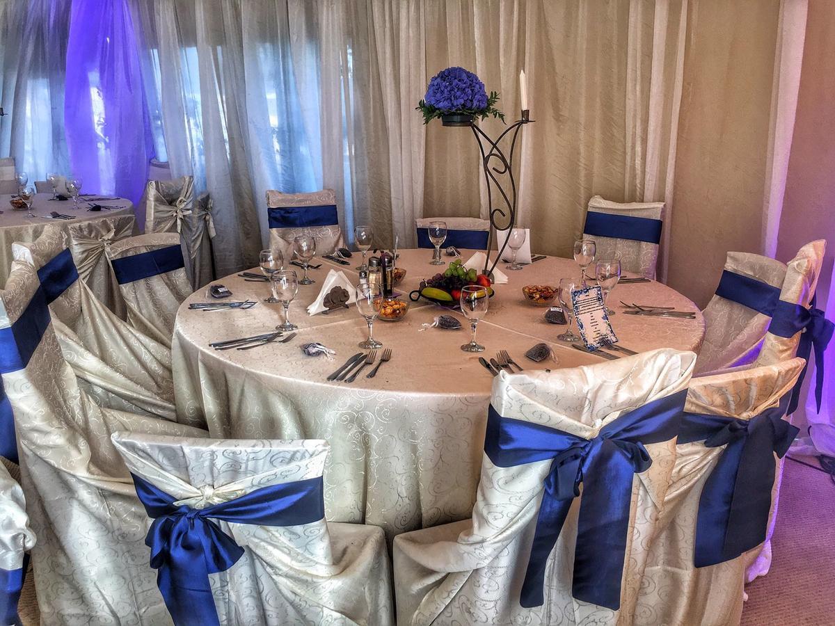 Hotel Doi Taurasi Afumaţi المظهر الخارجي الصورة